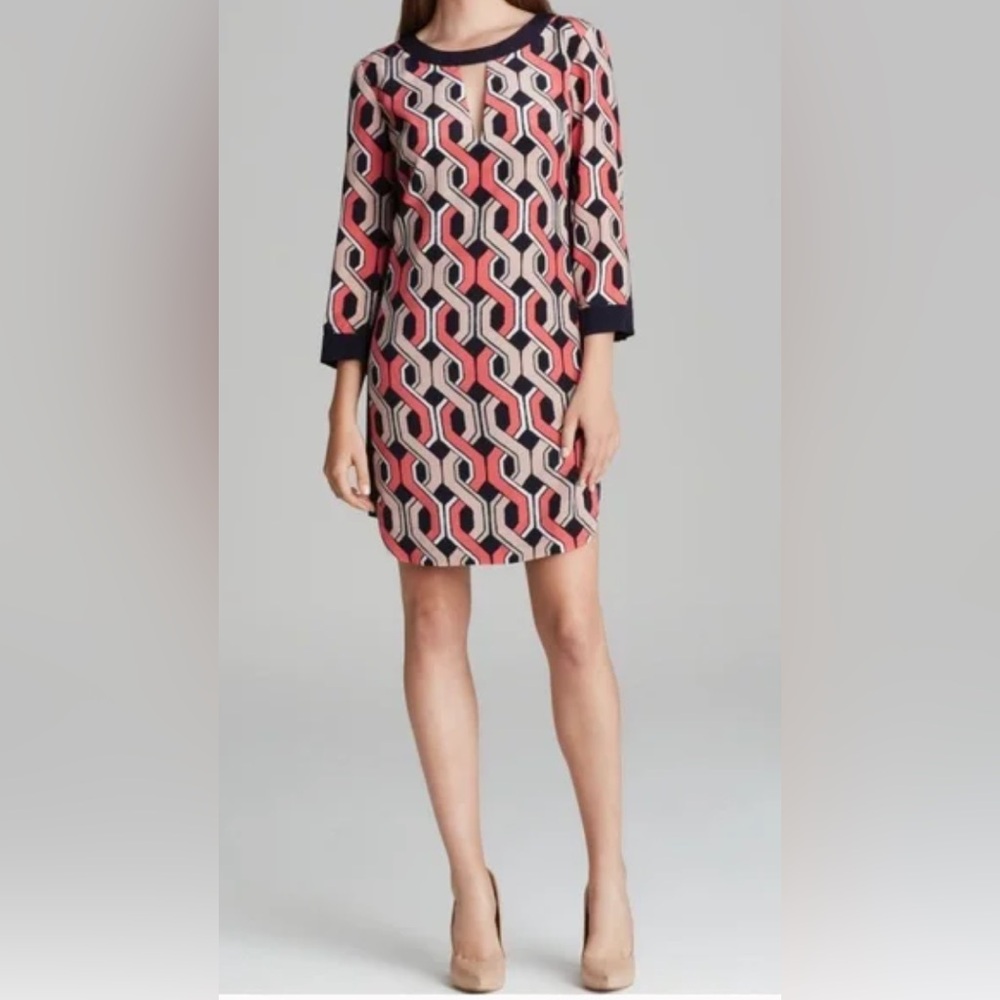 Trina Turk Darcie 💯 Silk Coastline Shift Dress 💯 • Size 10 • LIKE NEW